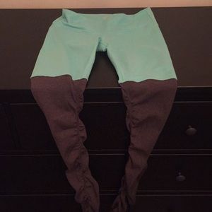 Alo Yoga Teal and Grey Goddess Leggings Medium